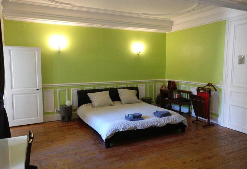 Дом 1 Спальня, Château De Seurre   No Boring People Please   O6 Io 66 95 83