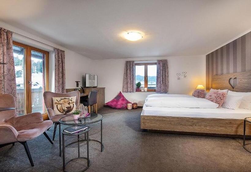 Номер Superior с Видом, Bayern Resort