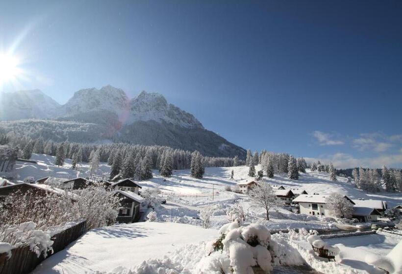 اتاق سوپریور با چشمانداز, Bayern Resort