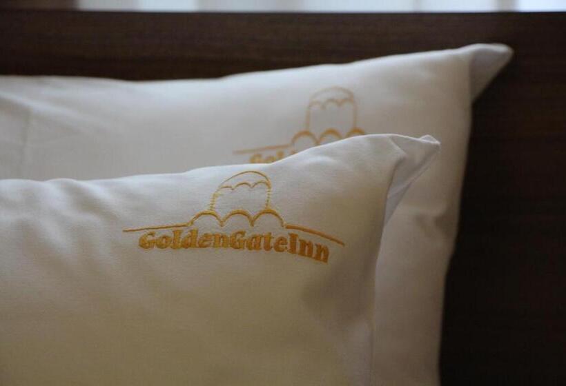 استودیو استاندارد با بالکن, Golden Gate Inn