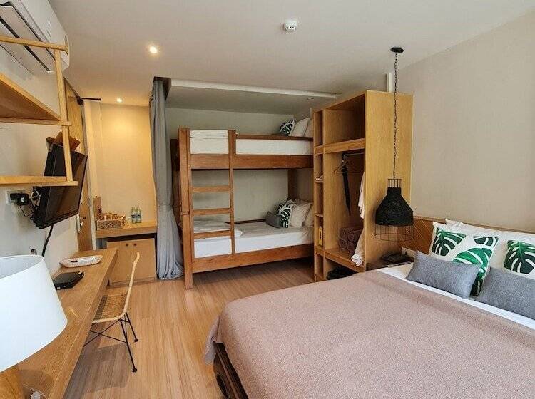 Семейный Номер, Treevana Club Chiangmai