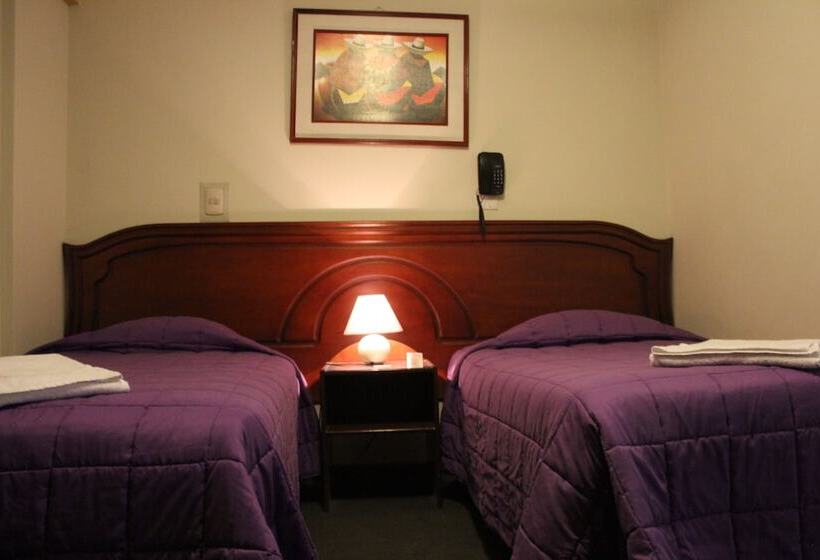 스탠다드 룸, La Almohada Del Rey