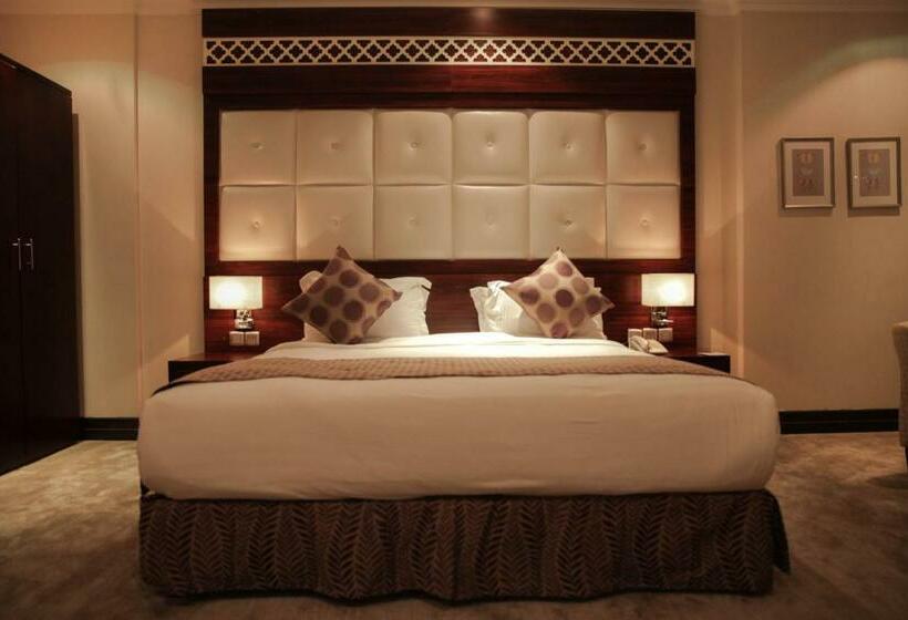 Quarto Superior Cama King, Dalin