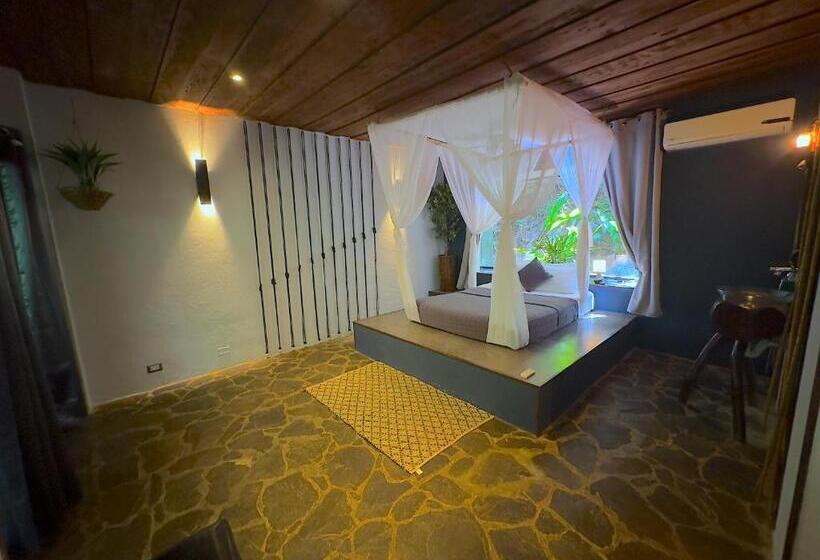 스위트, Canaima Chill House