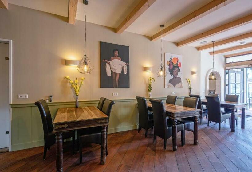 Номер Стандарт, Restaurant Loodsmans Welvaren