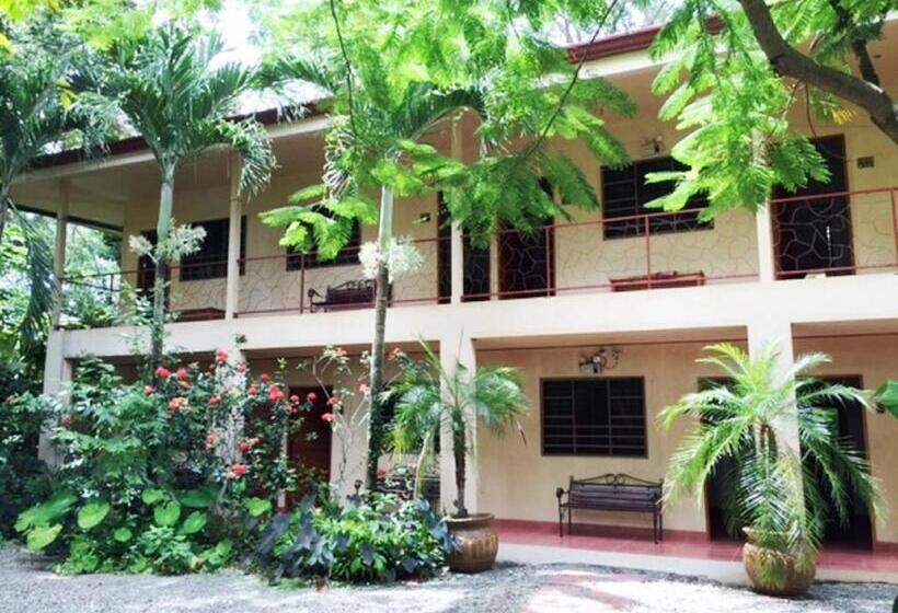 Номер Стандарт, Tropical Sands Dominical