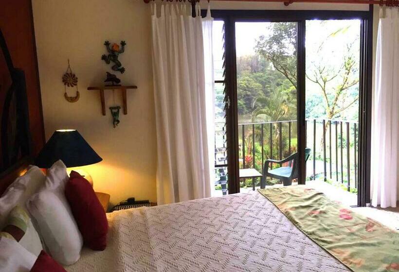 스탠다드 룸 킹사이즈 침대, Lucky Bug Bed And Breakfast