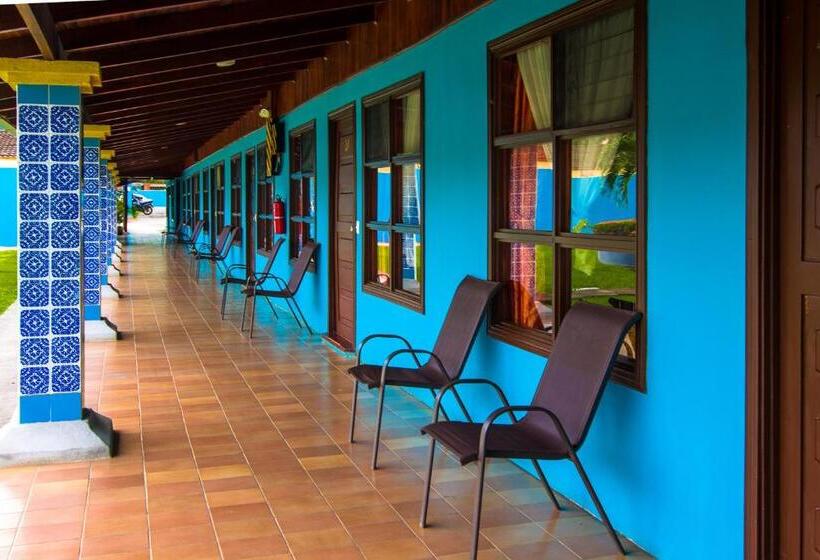 Стандартный Номер Кровать Кинг, Beach Break Resort & Cr Surf Camp