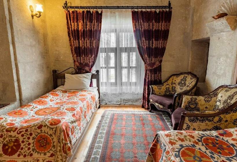 Люкс Кровать Кинг, Amber Cave Suites
