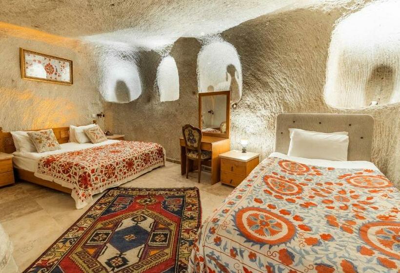 Family Suite, Amber Cave Suites