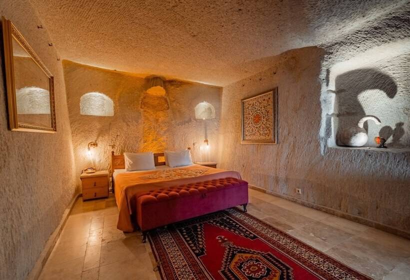 Family Suite, Amber Cave Suites