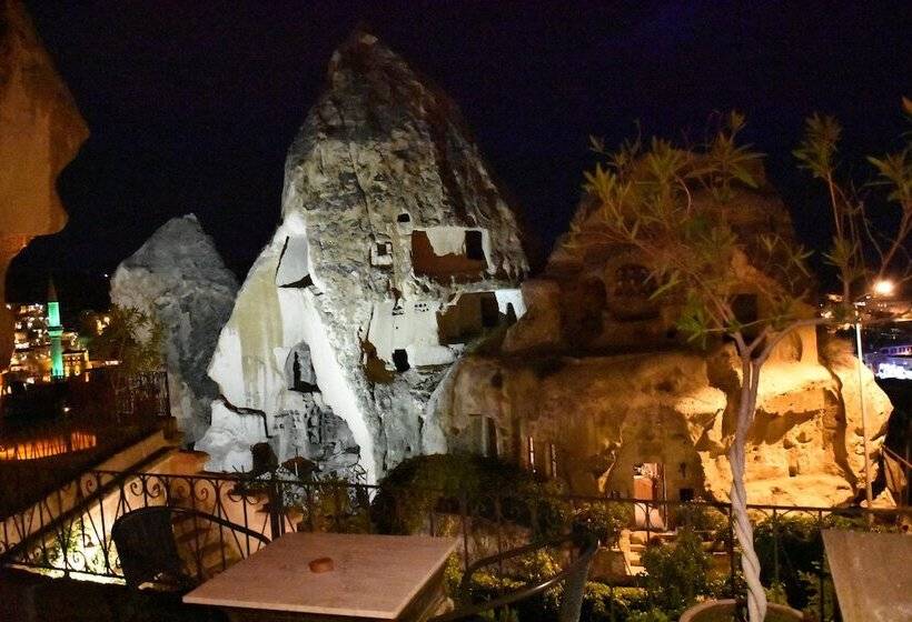 Люкс Кровать Кинг, Amber Cave Suites