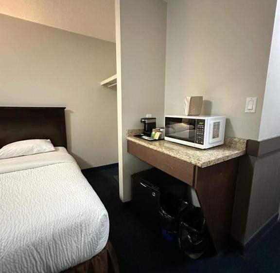 Студия Стандарт, Travelodge By Wyndham Wetaskiwin
