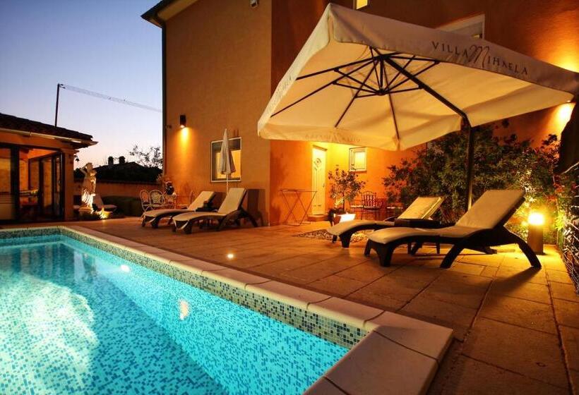 Studio Superior, Villa Mihaela