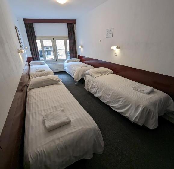 四人标准间, Budget Hotel Ben