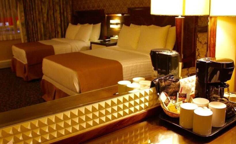 Номер Deluxe, The Deluxe Hotel Vancouver