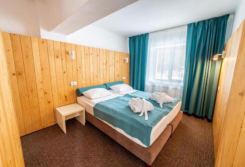 발코니가 있는 스위트, Complex Hotelier Cota O Mie
