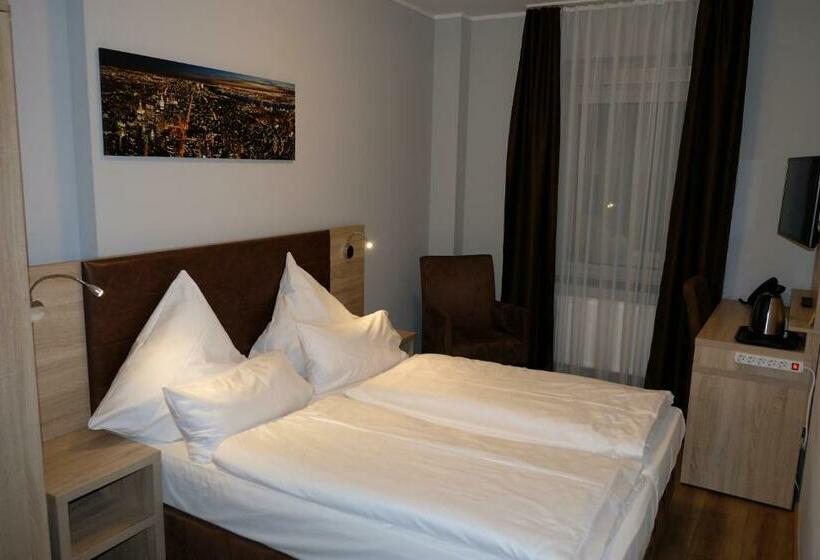 Номер Стандарт, Minx – Cityhotels