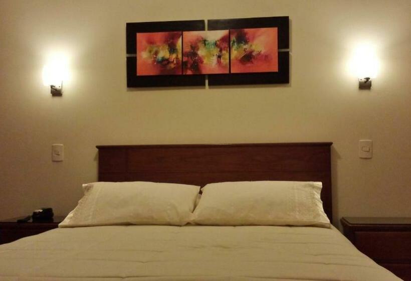 Habitación Superior, Belle Sand
