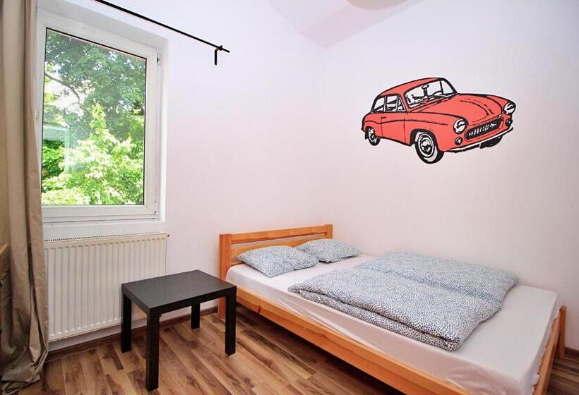 Номер Стандарт Совместная Ванная, Hostel Cinnamon