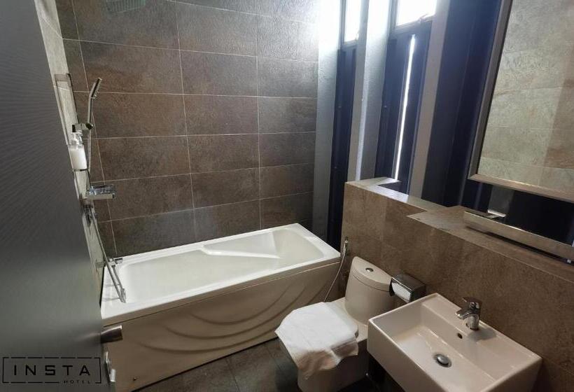 스탠다드 트리플 룸, Insta Hotel Jb
