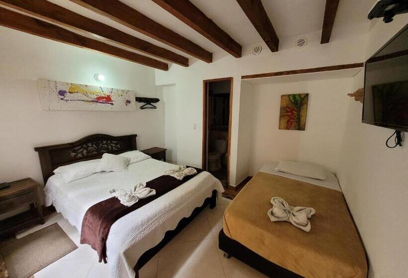 Номер Стандарт Трехместный, Casa Cantabria