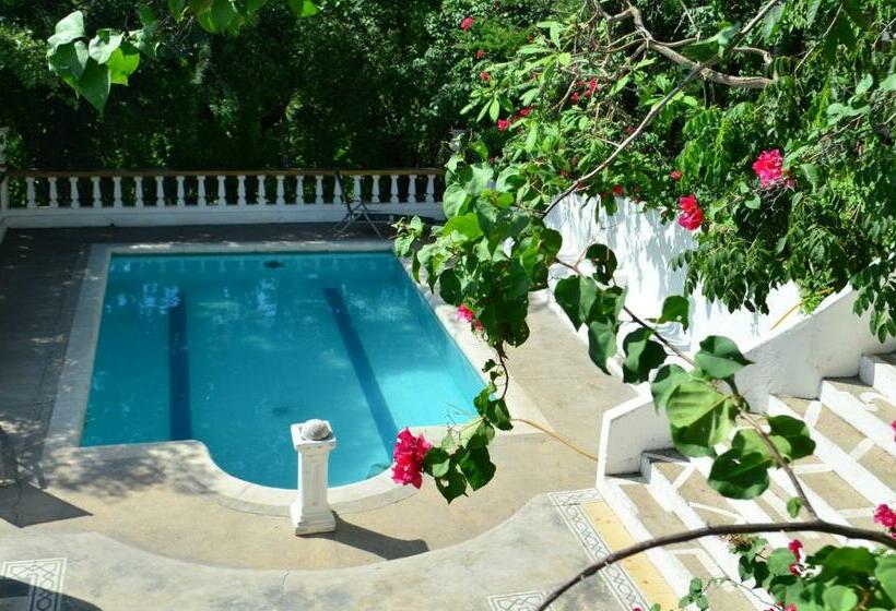 패밀리 룸 가든 전망, Jardin Etnobotanico Villa Ludovica