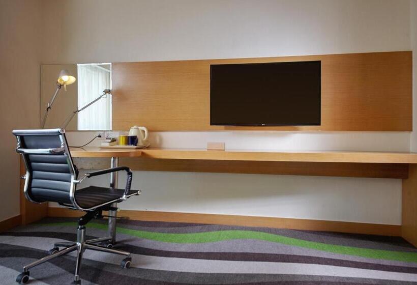 수피리어 룸, Holiday Inn Express Tangshan Downtown, An Ihg