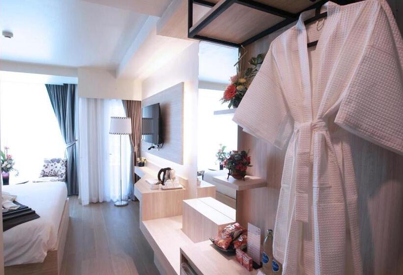 Номер Deluxe, Levana Pattaya Hotel   Sha Extra Plus