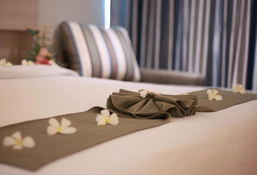 Номер Deluxe, Levana Pattaya Hotel   Sha Extra Plus