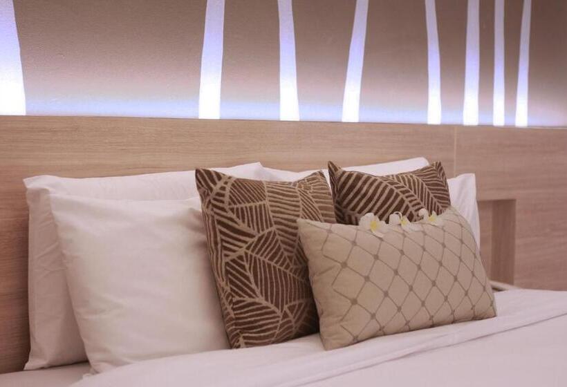 Номер Deluxe, Levana Pattaya Hotel   Sha Extra Plus