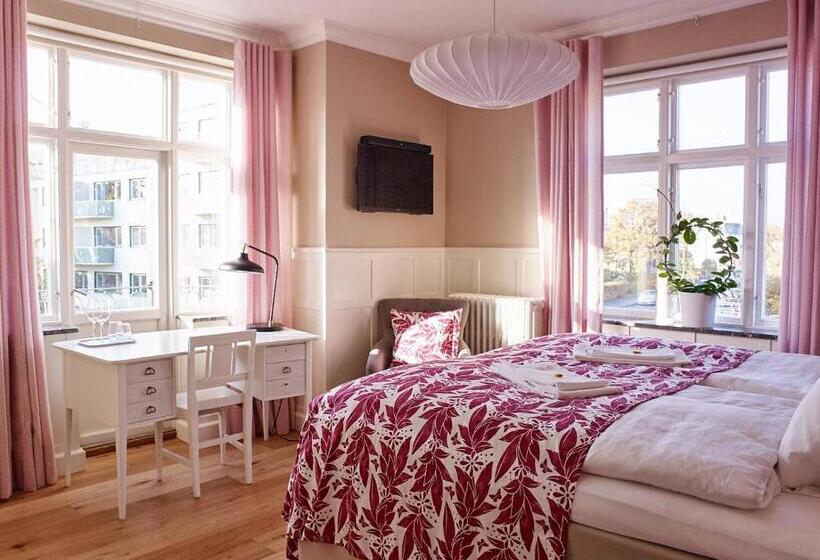 Quarto deluxe, Millasvilla