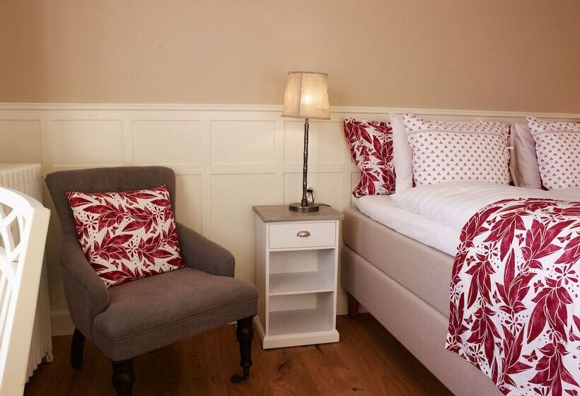 Quarto deluxe, Millasvilla