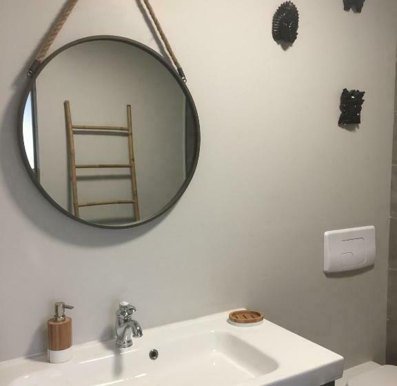 اتاق استاندارد با تخت بزرگ, 1 Chambre, 1 P'tit Dèj', 1 Sourire