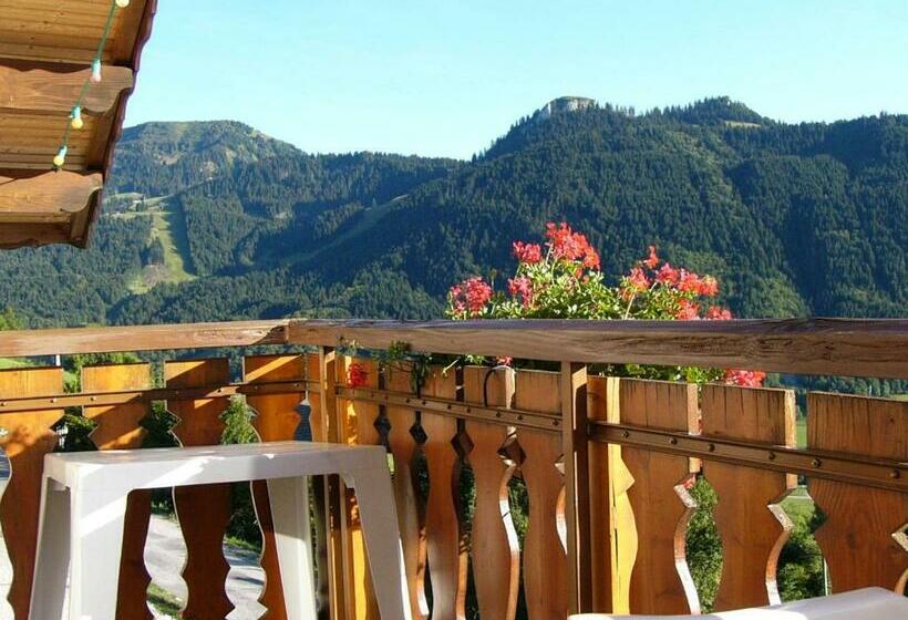 패밀리 룸, Chalet Titlis