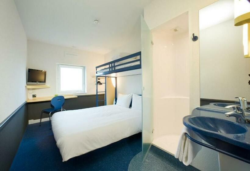 Номер Стандарт Трехместный, Ibis Budget Amboise