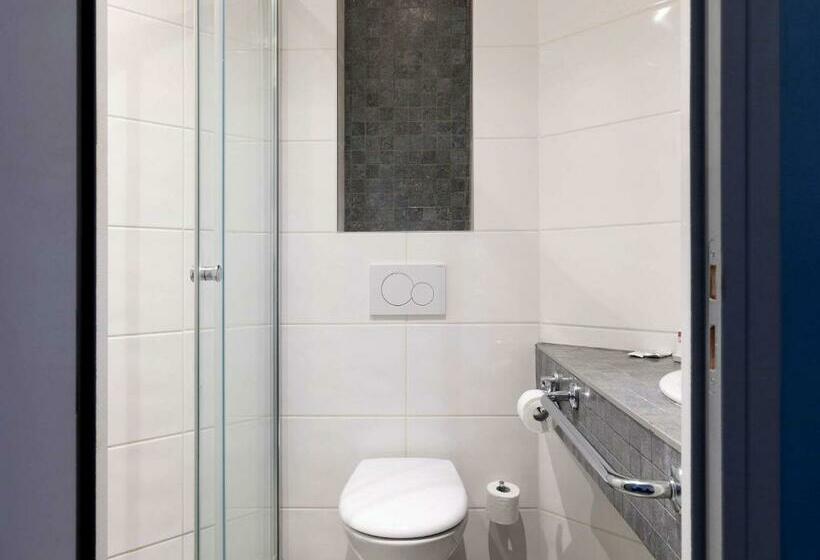 Номер Стандарт, Ibis Budget Lyon Est Saint Quentin Fallavier