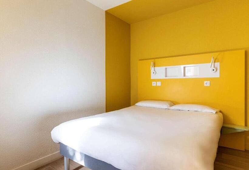 Номер Стандарт, Ibis Budget Lyon Est Saint Quentin Fallavier