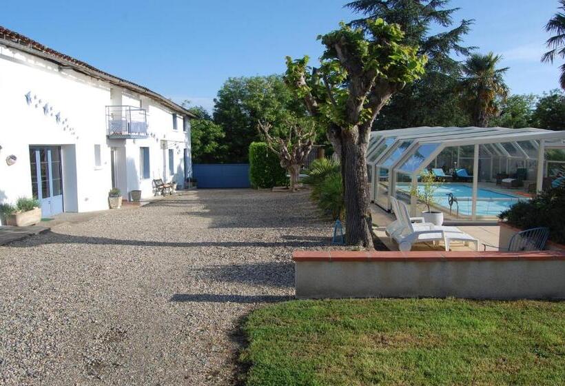 Family Suite, Douce France 82