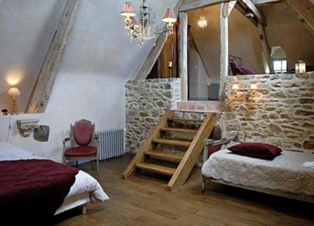 جناح, Manoir De La Villeneuve