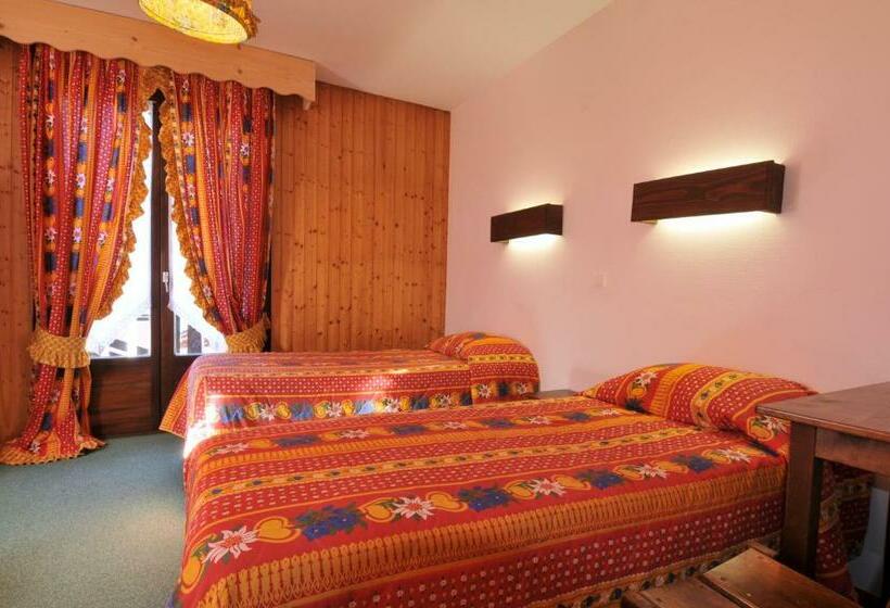 Номер Стандарт, Hôtel Le Mont Jorat