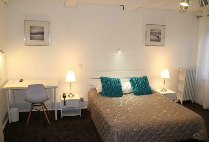 Номер Стандарт, Hôtel Rivière