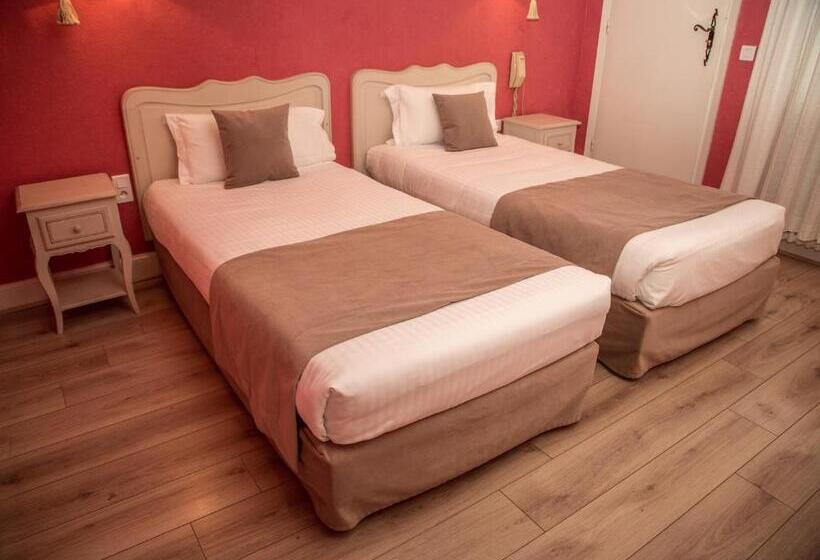 غرفة قياسية ذات إطلالة, La Côte Bleue