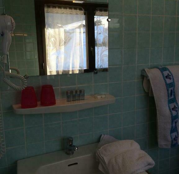 Номер Стандарт Трехместный, Chalet Hôtel Du Borderan