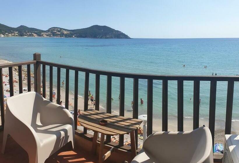 Номер Стандарт Вид на Море с Балконом, Hôtel Chanteplage
