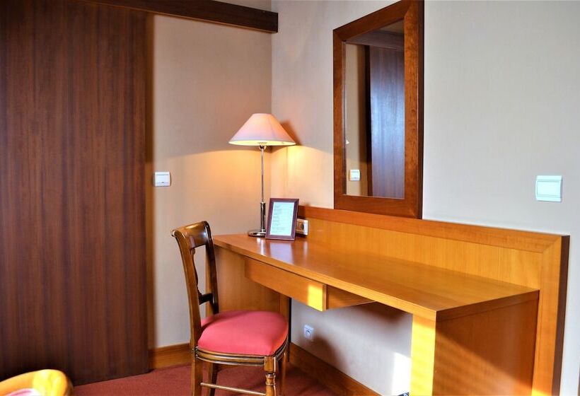 Номер Стандарт, Hôtel Aux Chants Des Oiseaux