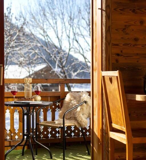 Семейный Номер, Hôtel Et Spa Le Vermont