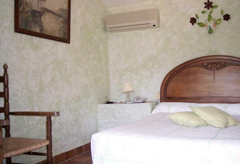 غرفة سوبيريور مزوَّدة بتراس, Hôtel La Pierrerie