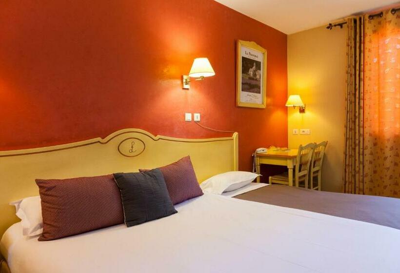 Номер Стандарт Трехместный, Logis Hotel & Restaurant L Etape Bouc Bel Air   Gardanne