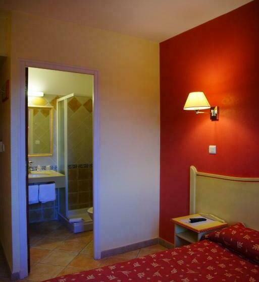 Номер Комфорт, Logis Hotel & Restaurant L Etape Bouc Bel Air   Gardanne